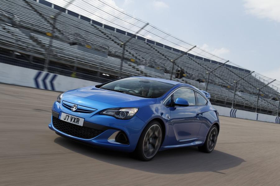  Vauxhall Astra VXR 2012 года  (фото 118 из 274)